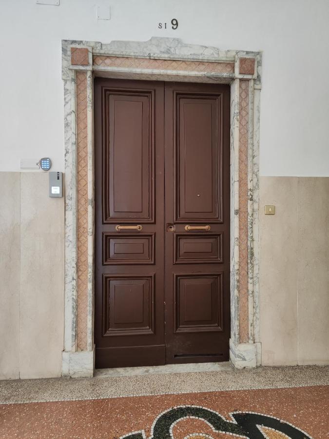 Santa Lucia Luxury Apartment Naples Extérieur photo